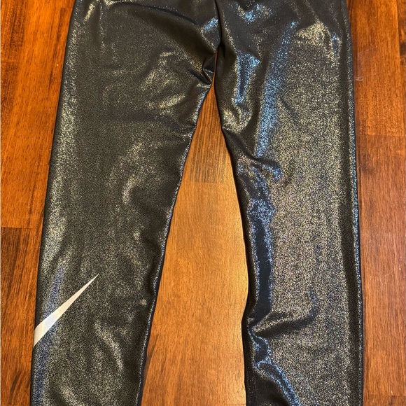 Nike Pro Dri Fit Black Shimmer Leggings - Picture 6 of 7
